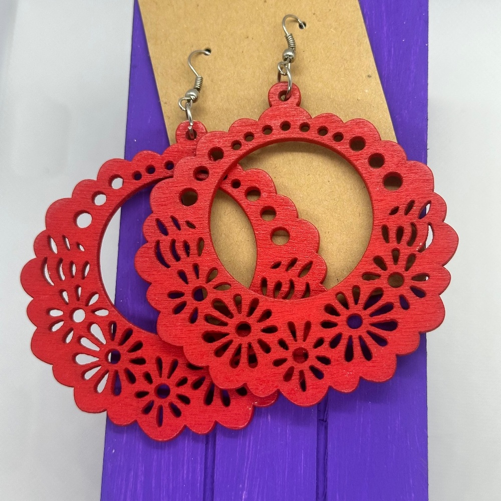 🦋 Wooden Red Pierced Earrings